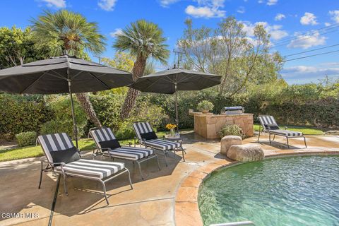 Tiny photo for 730 Calle Mandarinas, Thousand Oaks, CA 91360 (MLS # 226001034)