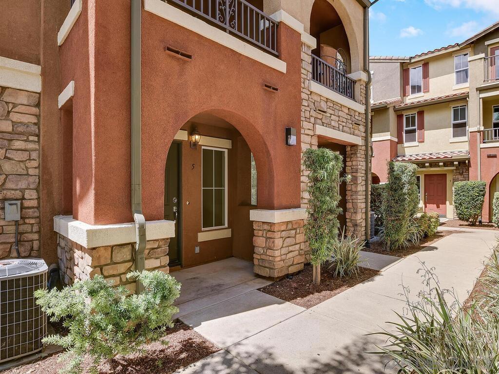 10214 Daybreak Ln 5