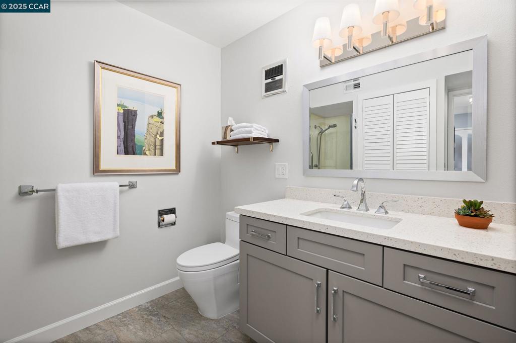 ROSSMOOR - Residential