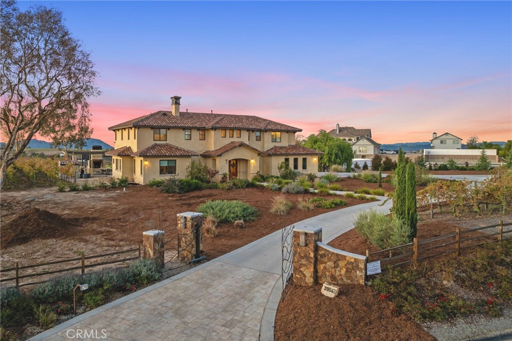 39547 Calle Cabernet
