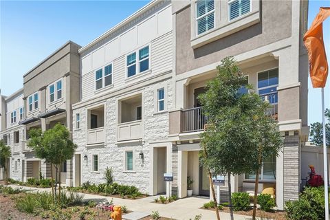 161 N First Avenue Upland CA 91786