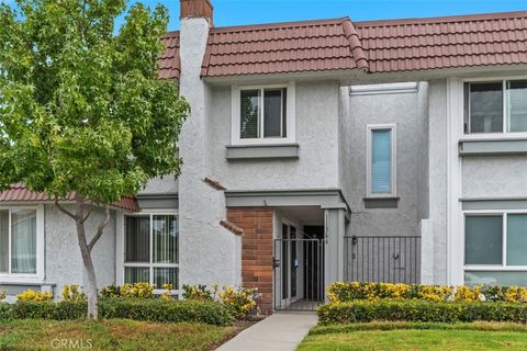 11366 Holder Cypress CA 90630