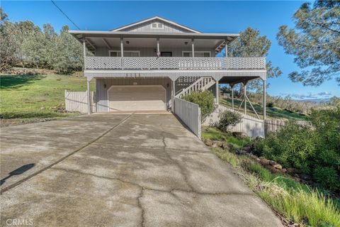 Photo of 5088 Tenino Way, Kelseyville, CA 95451 (MLS # LC26031308)