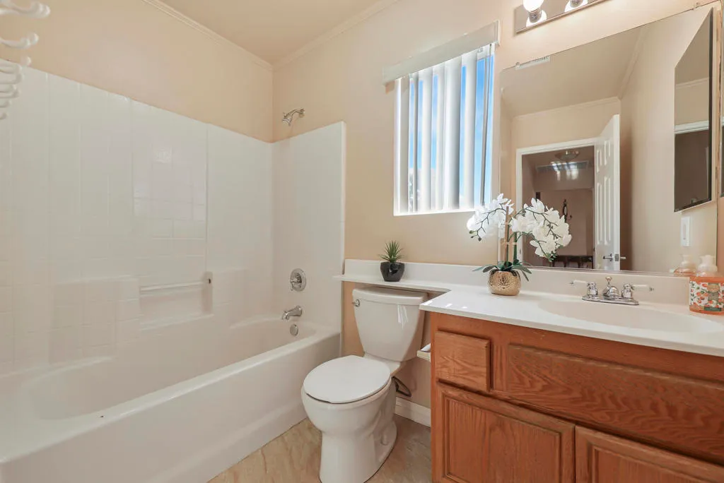 La Quinta, California 92253, United States, 3 Bedrooms Bedrooms, ,2 BathroomsBathrooms,Residential,Active,247641