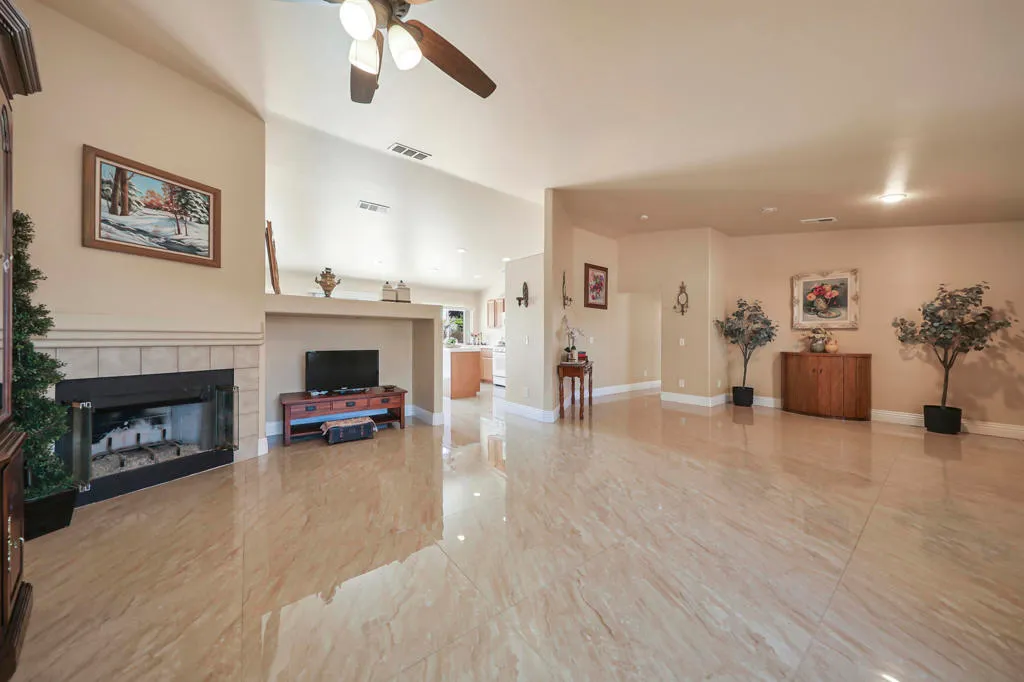 La Quinta, California 92253, United States, 3 Bedrooms Bedrooms, ,2 BathroomsBathrooms,Residential,Active,247641