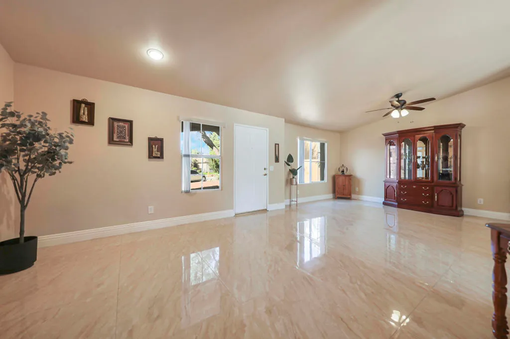 La Quinta, California 92253, United States, 3 Bedrooms Bedrooms, ,2 BathroomsBathrooms,Residential,Active,247641