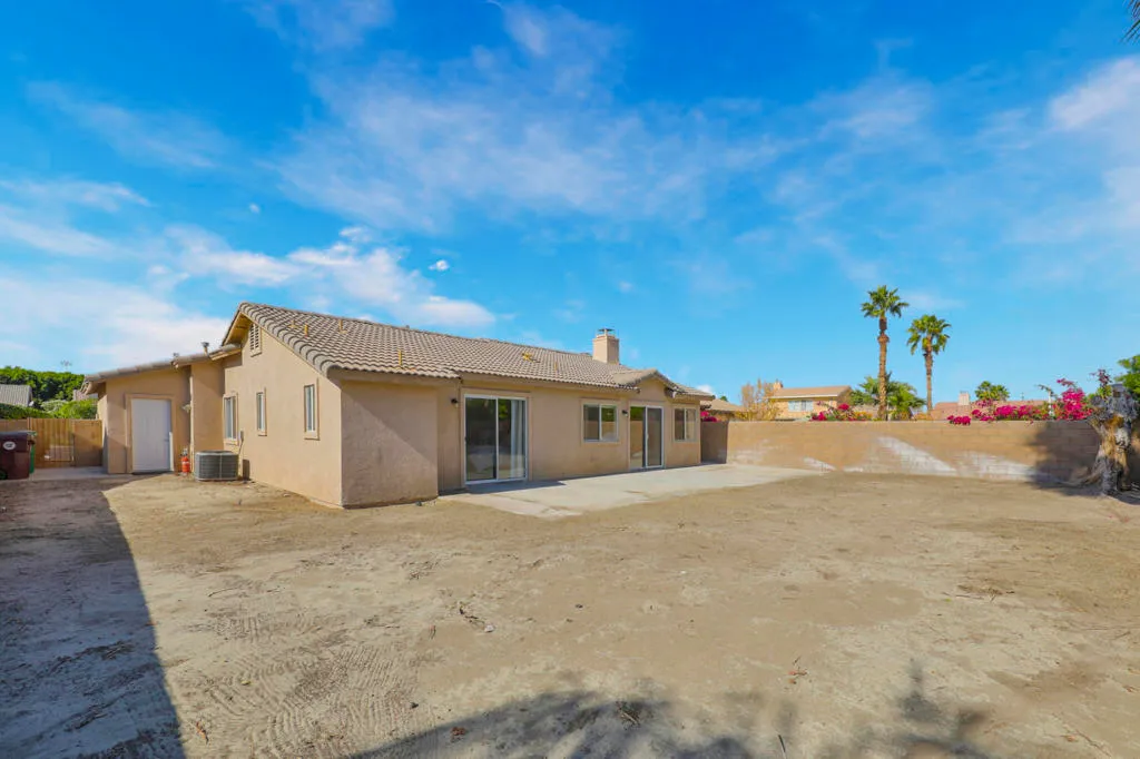 La Quinta, California 92253, United States, 3 Bedrooms Bedrooms, ,2 BathroomsBathrooms,Residential,Active,247641