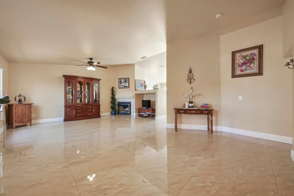 La Quinta, California 92253, United States, 3 Bedrooms Bedrooms, ,2 BathroomsBathrooms,Residential,Active,247641