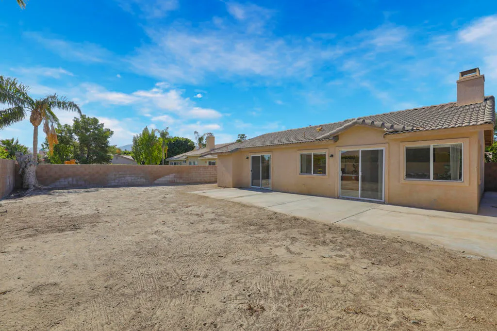 La Quinta, California 92253, United States, 3 Bedrooms Bedrooms, ,2 BathroomsBathrooms,Residential,Active,247641