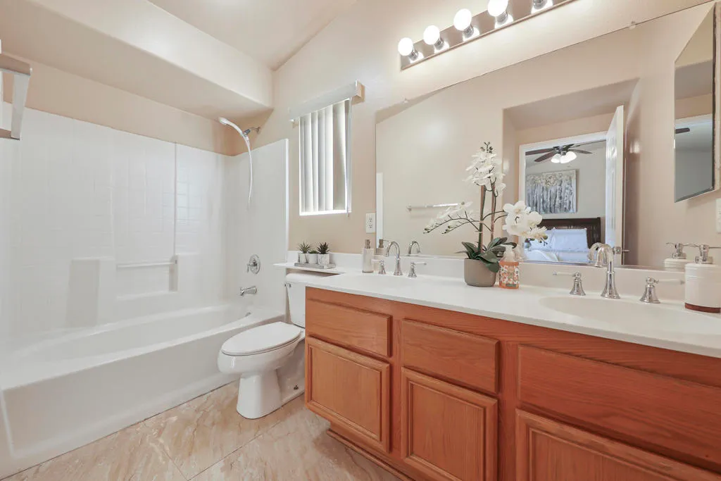 La Quinta, California 92253, United States, 3 Bedrooms Bedrooms, ,2 BathroomsBathrooms,Residential,Active,247641