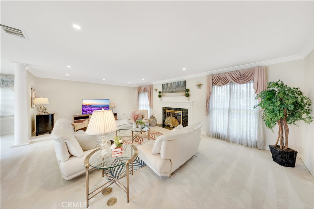 2835 Devonport