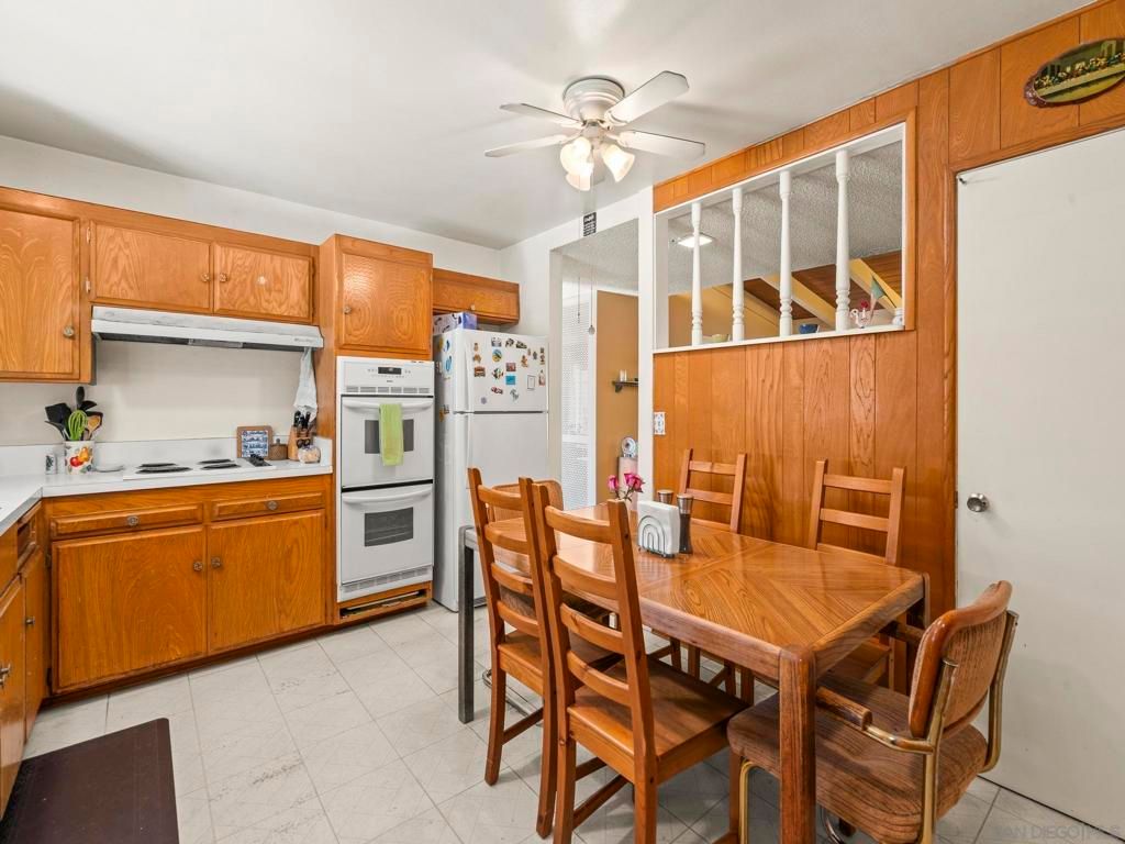 Photo of 6230 Buisson Street St, San Diego, CA 92122 (MLS # 260006043SD)