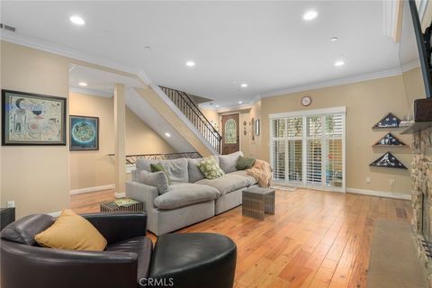 Photo of 706 S Pacific Coast Highway #C, Redondo Beach, CA 90277 (MLS # SB26072453)