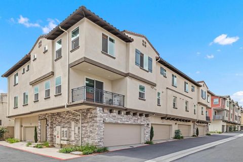 Photo of 8368 Tahoe St, Lemon Grove, CA 91945 (MLS # 260009905SD)