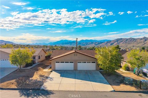 Photo of 7246 Murray Lane, Yucca Valley, CA 92284 (MLS # JT25242196)