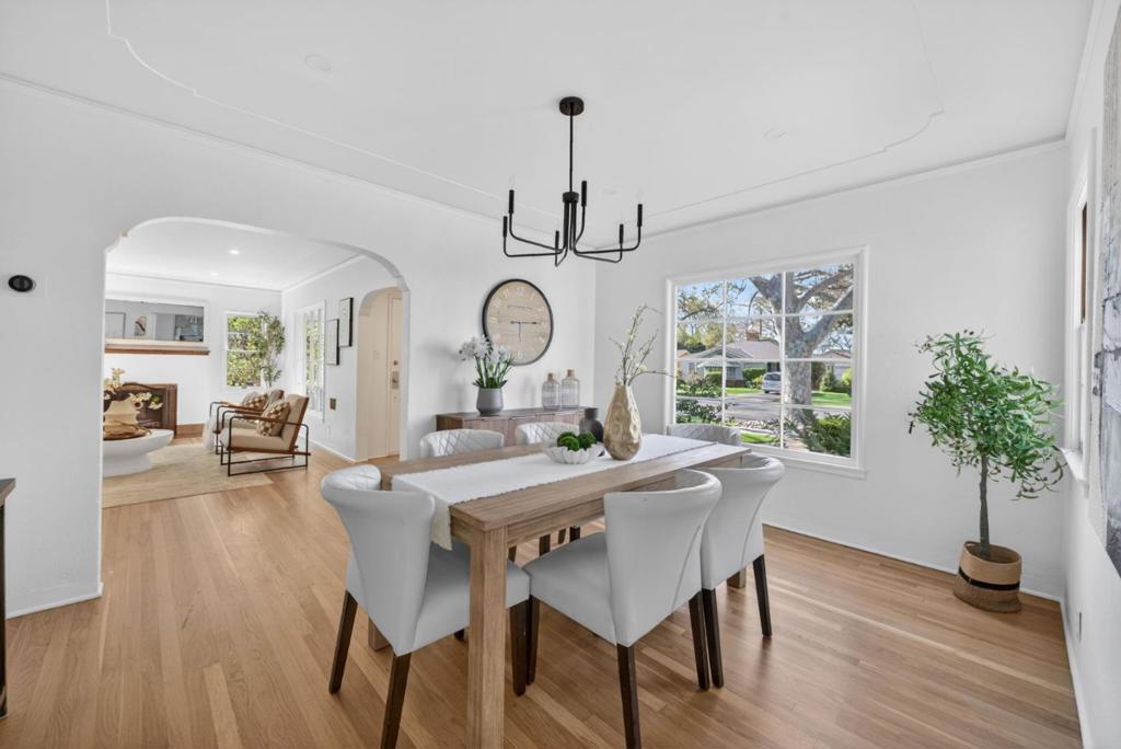 1680 Hanchett Avenue