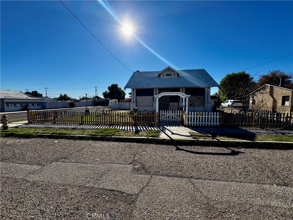 203 Walnut Street