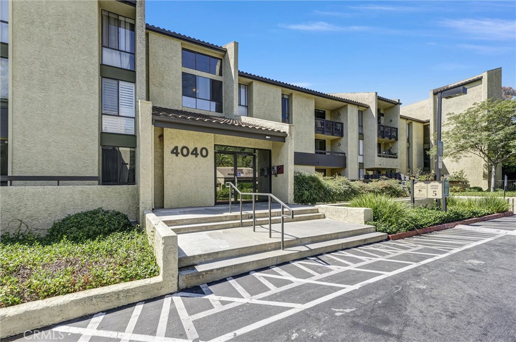 Welcome to 4040 Via Marisol #123 in the coveted Monterey Hills community. Tucked into a quiet, park-like setting, this home offers privacy, natural light, and a relaxing lifestyle within easy reach of many of L.A.’s cultural, educational, and recreational highlights.
This wonderful unit is permitted as a 1-bedroom but is currently configured with 2 bedrooms by dividing the living room, offering flexibility for various needs. The home features in-unit laundry hookups and a very spacious private patio, ideal for outdoor living.
The complex also provides a pool and spa, fitness center, clubhouse, dog park, and secure gated parking within landscaped grounds. Two tandem parking spaces are included with plenty of guest parking available on site. Conveniently located minutes from Downtown Los Angeles, Old Town Pasadena, South Pasadena, USC Health Sciences Campus, and Cal State LA (approx. 3 miles). Nearby parks include Debs Park and the Audubon Center, with easy access to shopping, dining, and local schools.