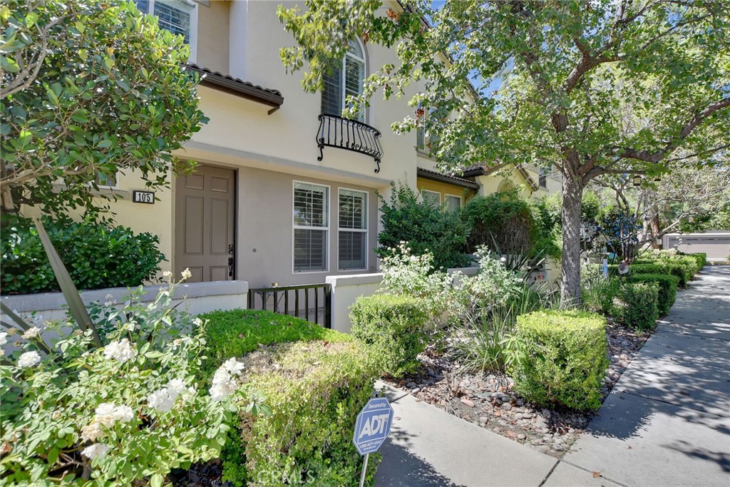 15723 Parkhouse Drive 105