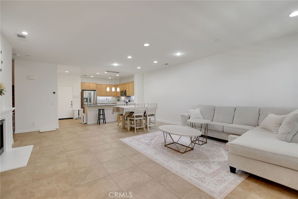 15723 Parkhouse Drive 105