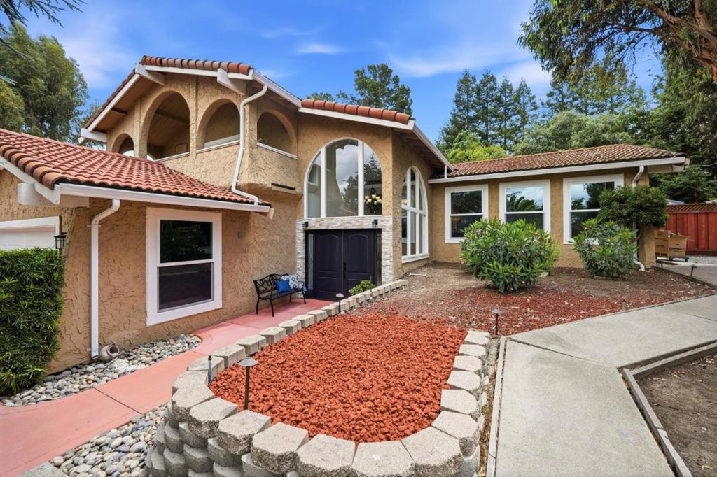 3310 White Oak Court