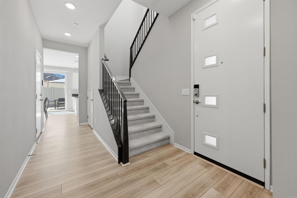253 Paddock Lane
