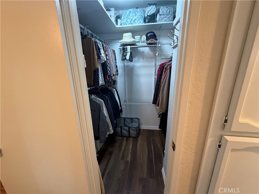 2599 Walnut 205