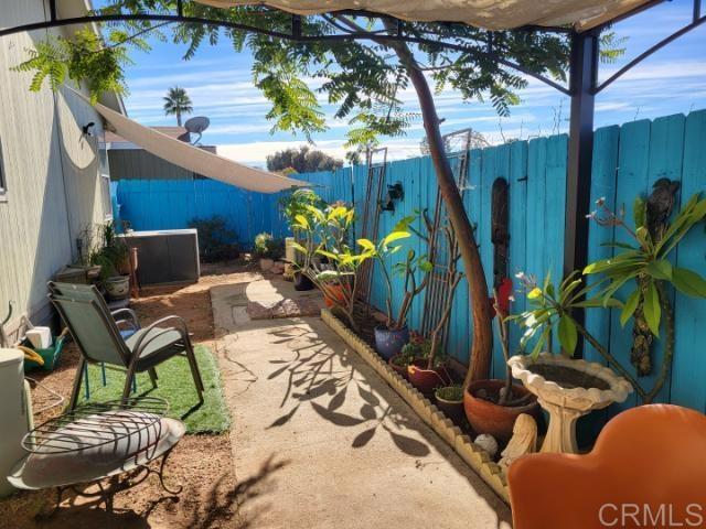 450 E Bradley Avenue 144