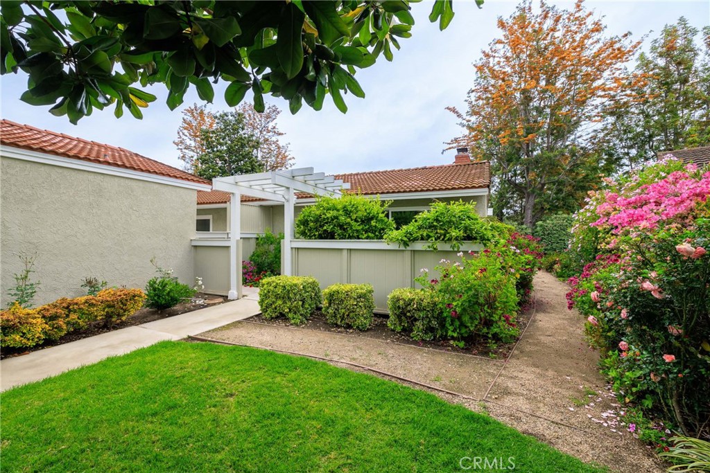 3268 San Amadeo C