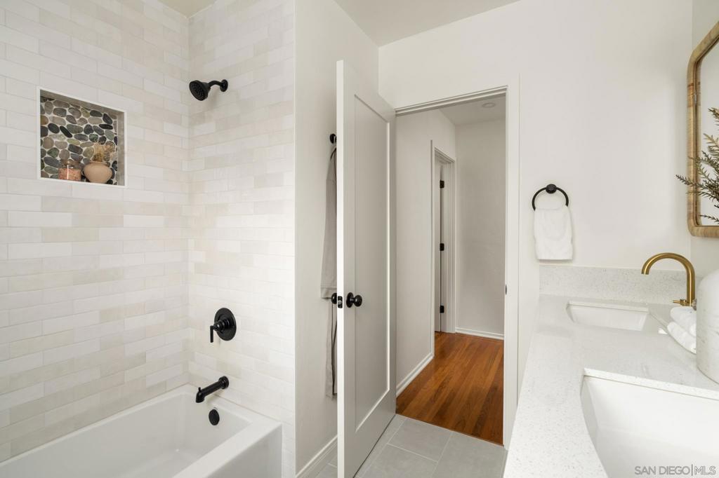 Bay Park - Residential