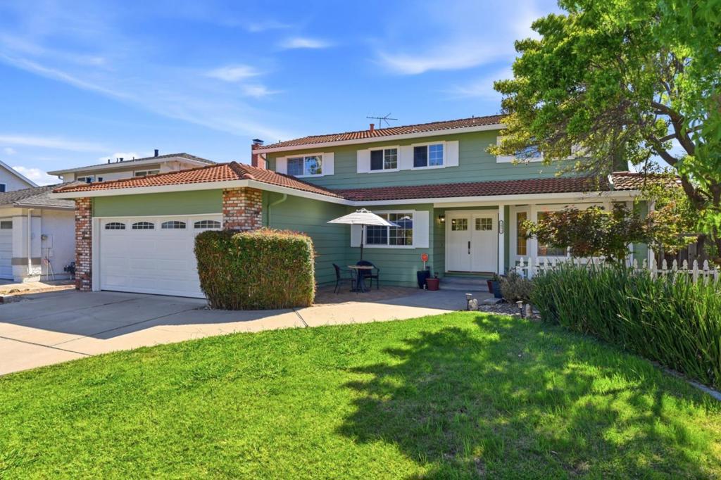 1091 Colette Drive
