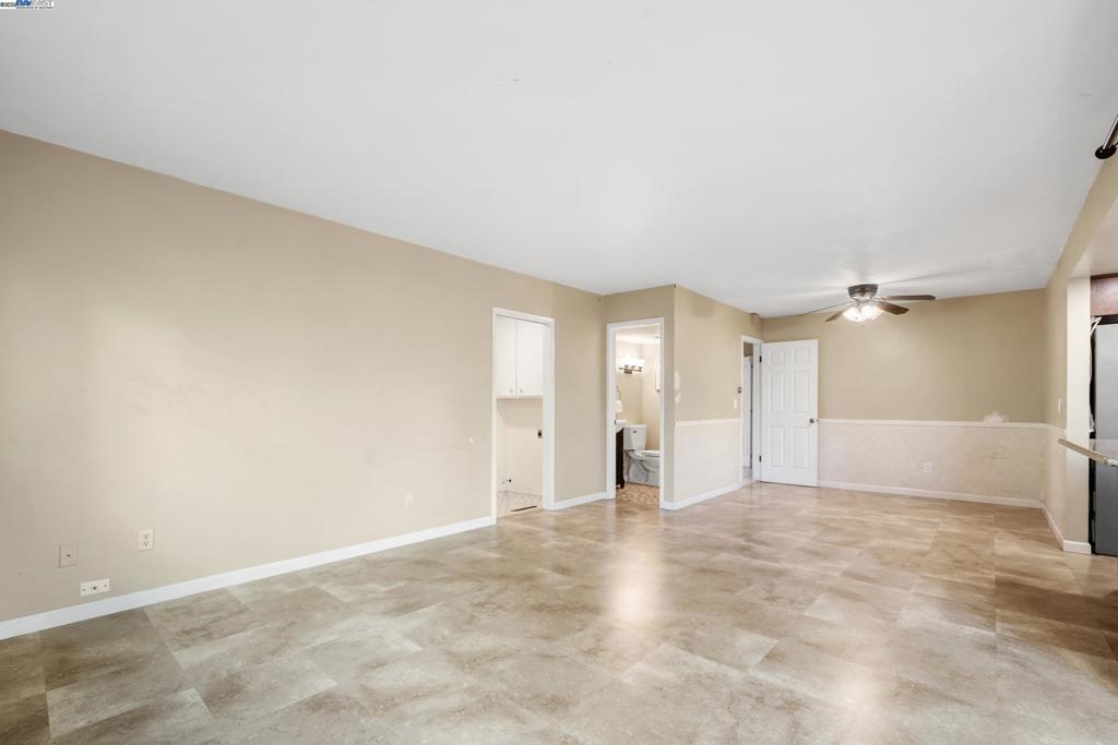 SUNSET WEST - Residential