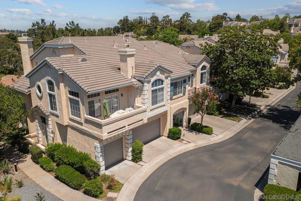 listing image 130727425875321400809