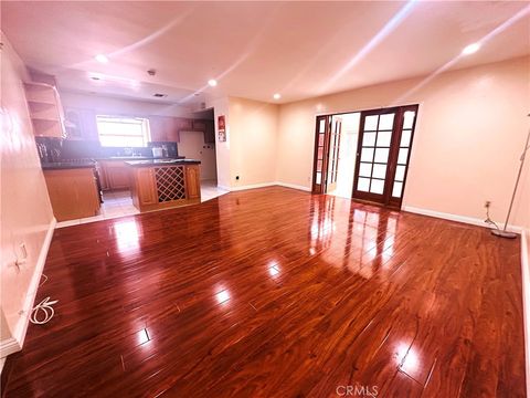 Tiny photo for 22427 Vanowen Street, West Hills, CA 91307 (MLS # SR25161739)