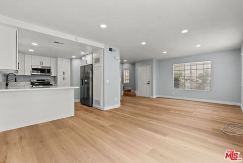 Photo of 18812 Vista Del Canon #D, Newhall, CA 91321 (MLS # 25631809)