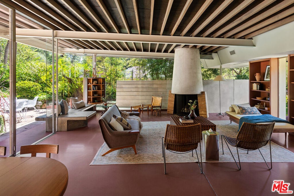 780 Laguna Road