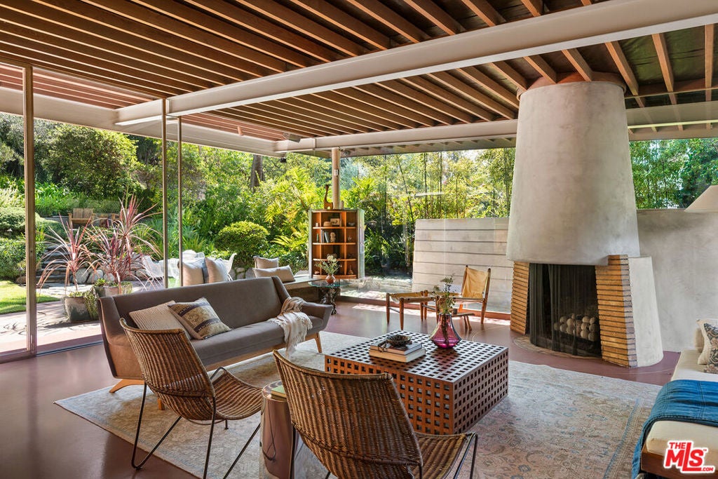 780 Laguna Road