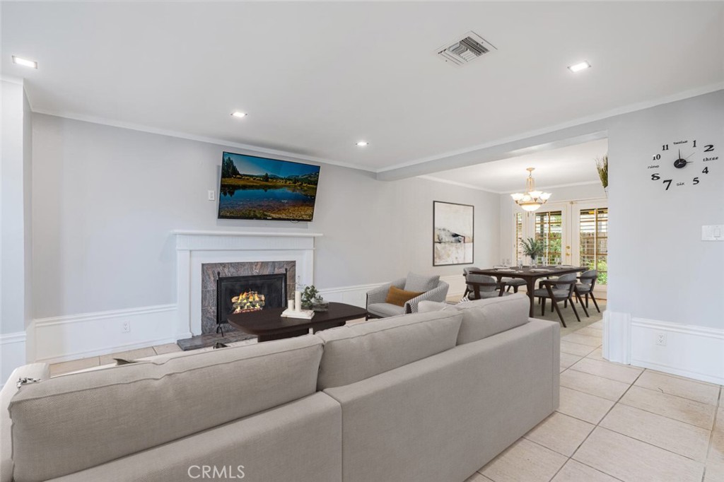 3537 Gladiola Drive