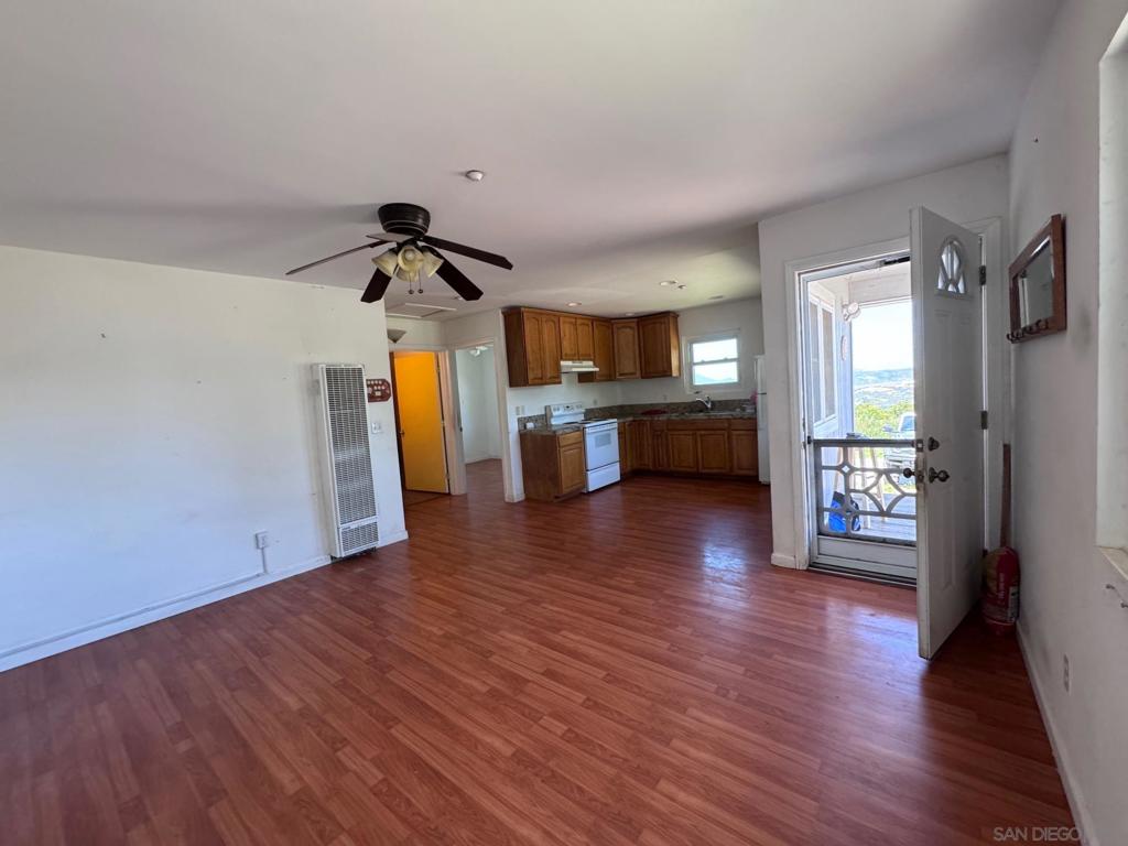 Lakeside - Residential