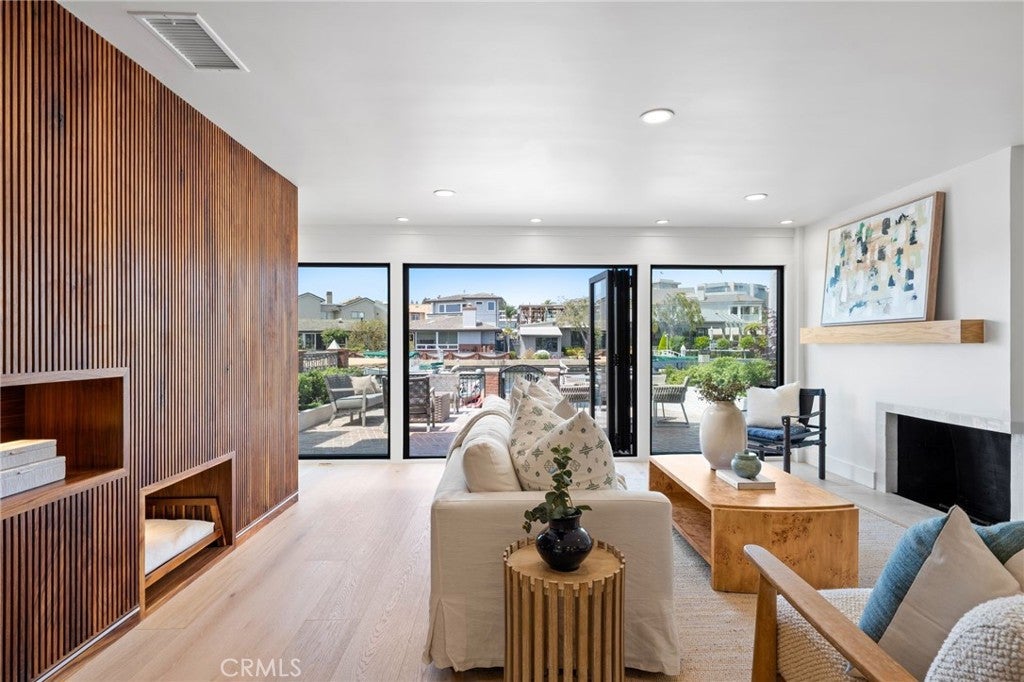 3810 Channel Place, Newport Beach CA 92663 - Photo 11