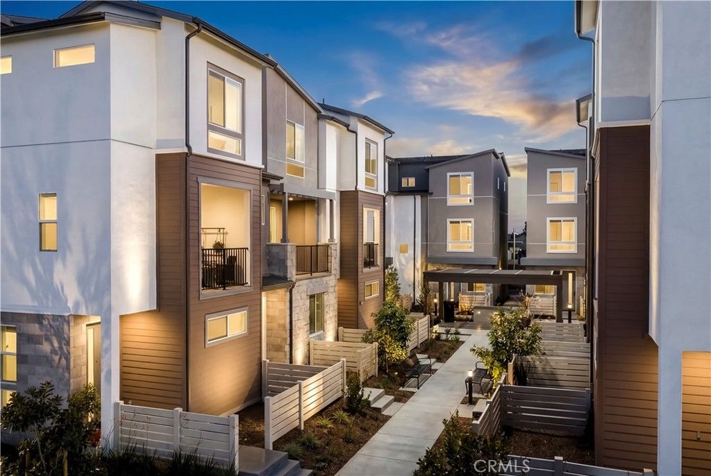 Photo of 10002 Central Avenue #3, Garden Grove, CA 92843 (MLS # OC26076389)