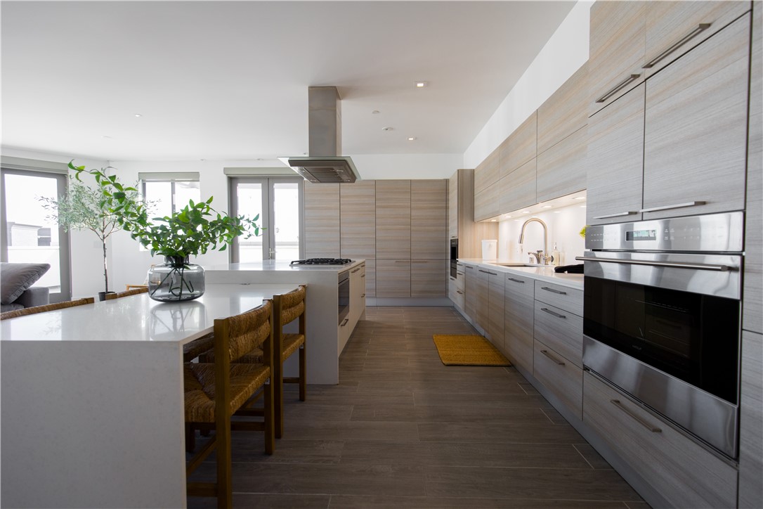 Peninsula Village - Residential Lease