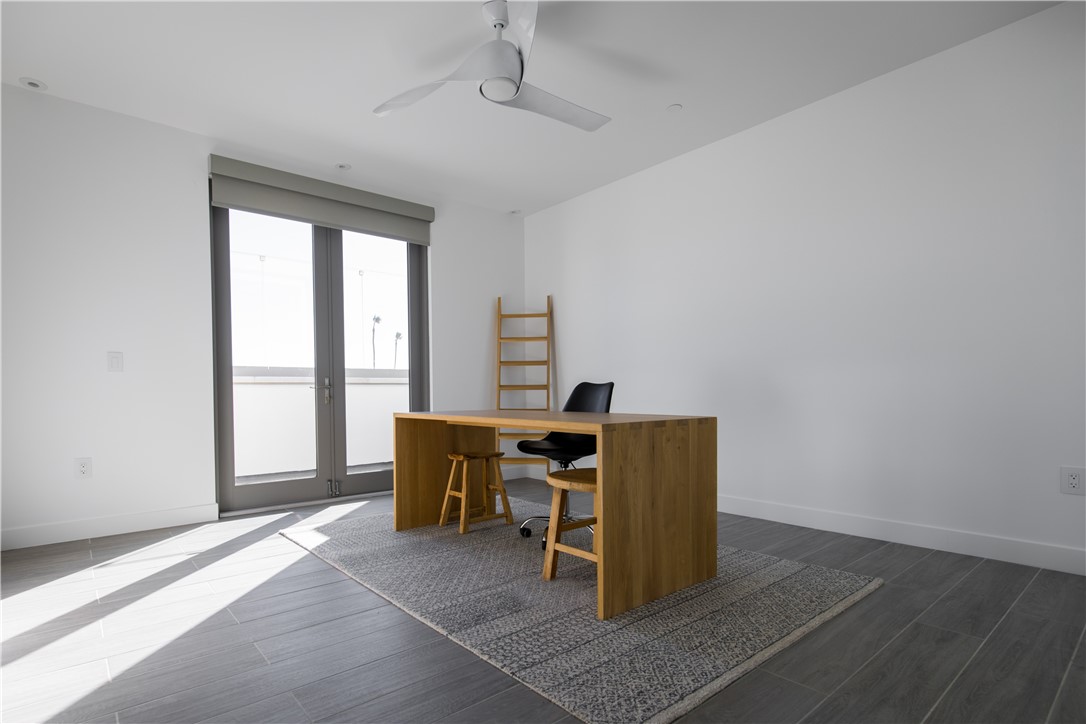Peninsula Village - Residential Lease