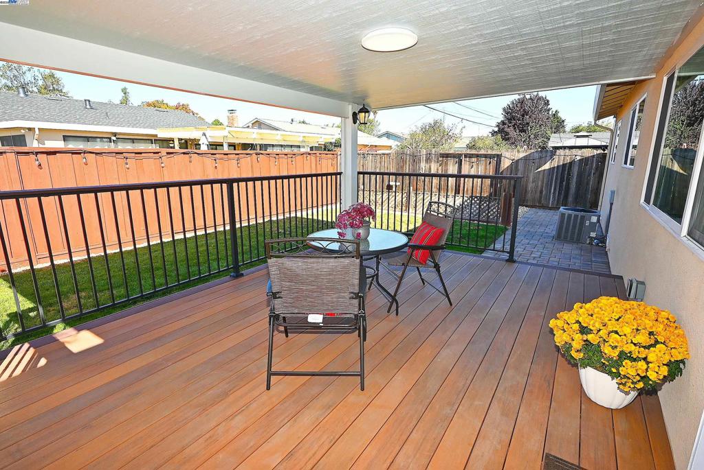 SUNDALE - Residential