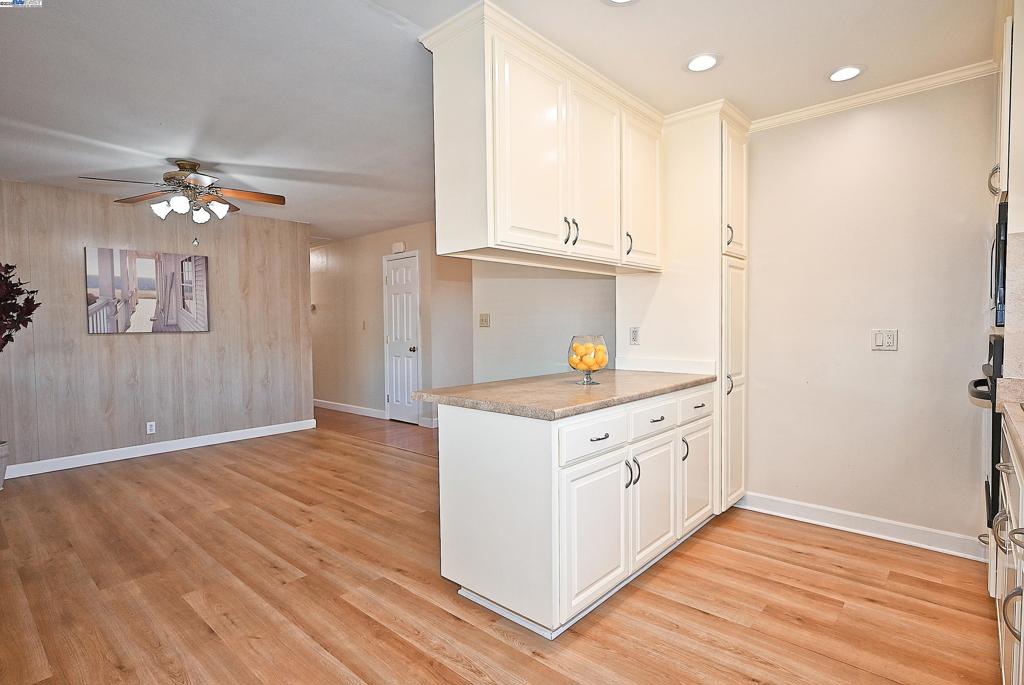 SUNDALE - Residential