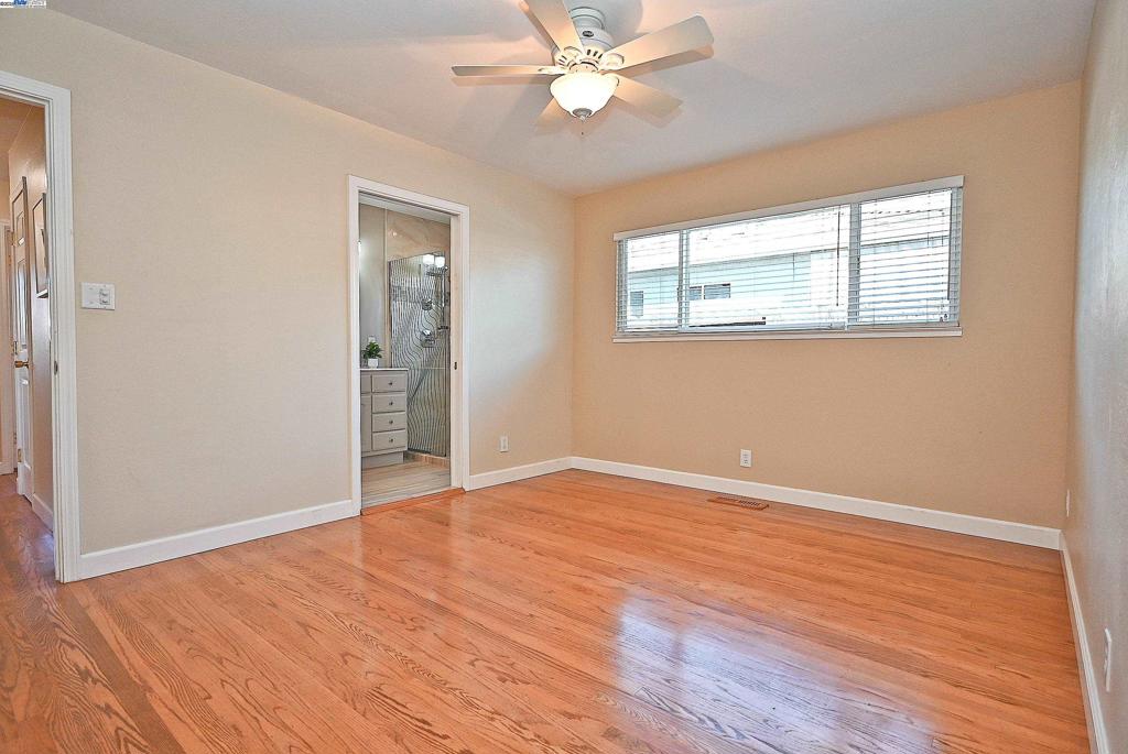 SUNDALE - Residential