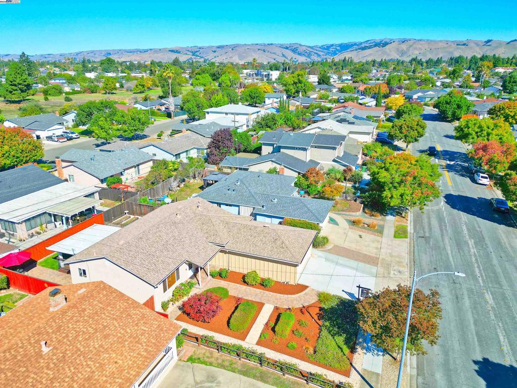 SUNDALE - Residential