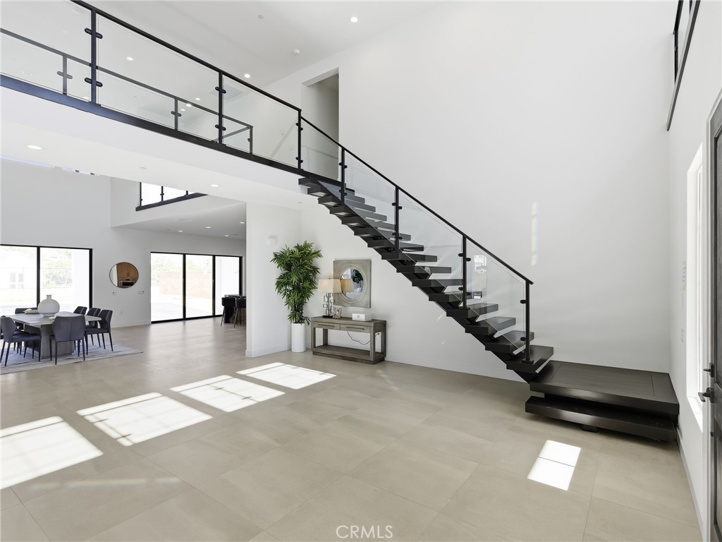 22849 W Seaqua Circle