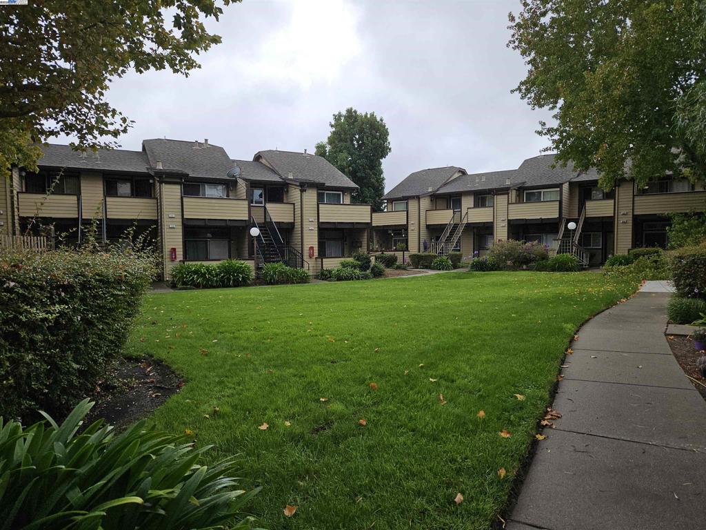 WASHINGTON COMM - Residential