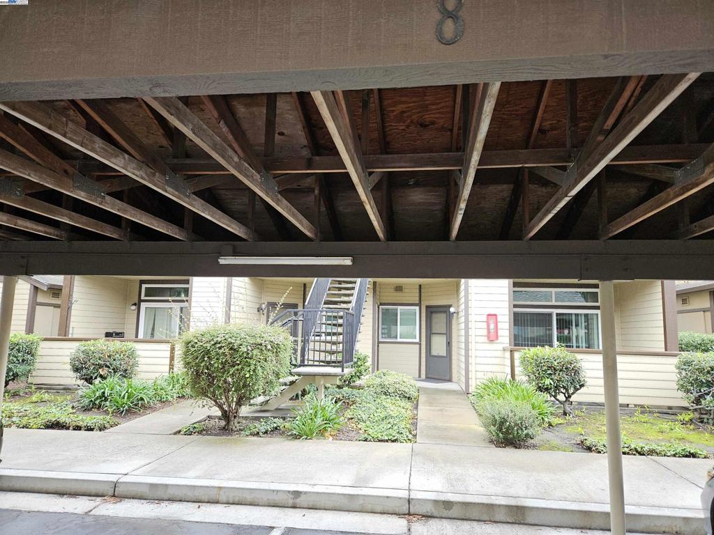 WASHINGTON COMM - Residential